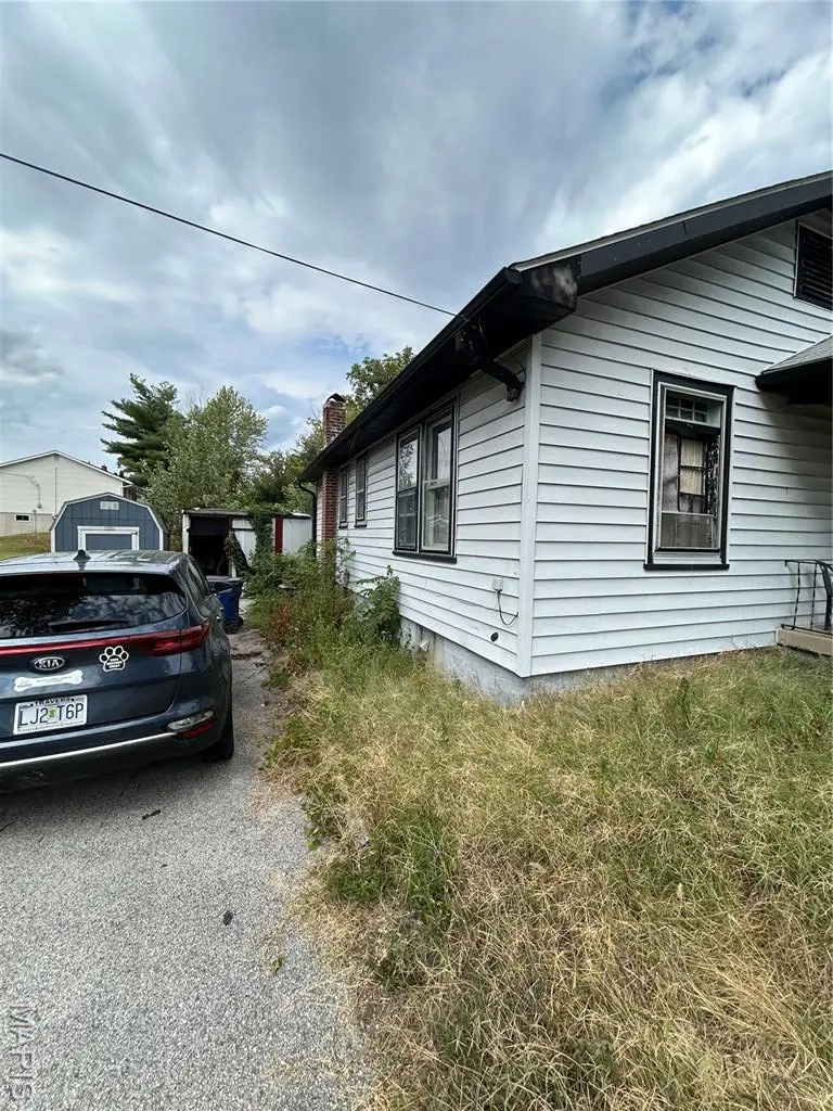 10627 Canter Way, Overland, MO 63114 - Image #3