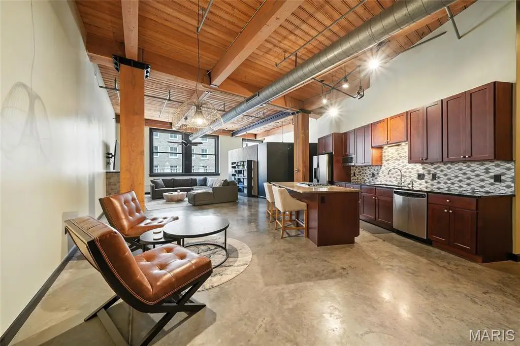 901 Washington Avenue #305, Saint Louis, MO 63101 - Image #1