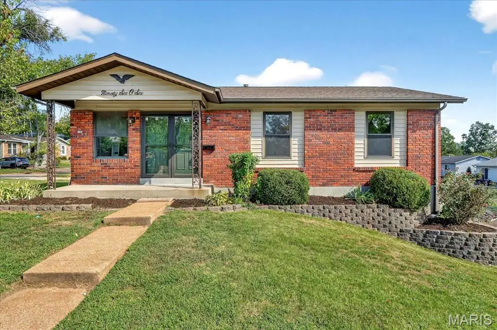 9606 Dana Avenue, Saint Louis, MO 63123 - Image #1
