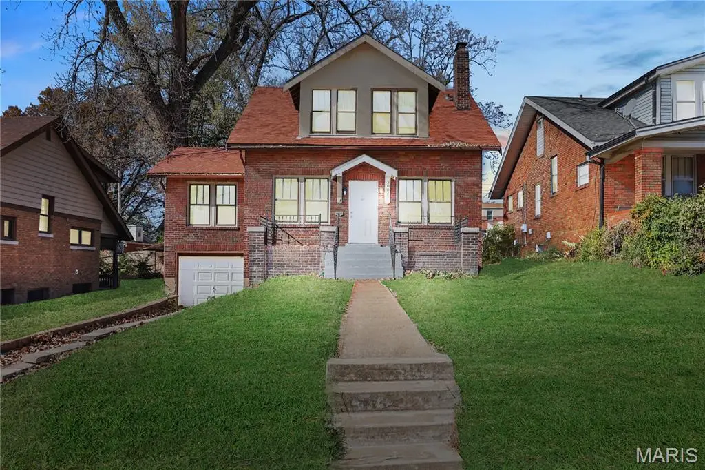 3601 Ridgedale Avenue, Saint Louis, MO 63121 - Image #1