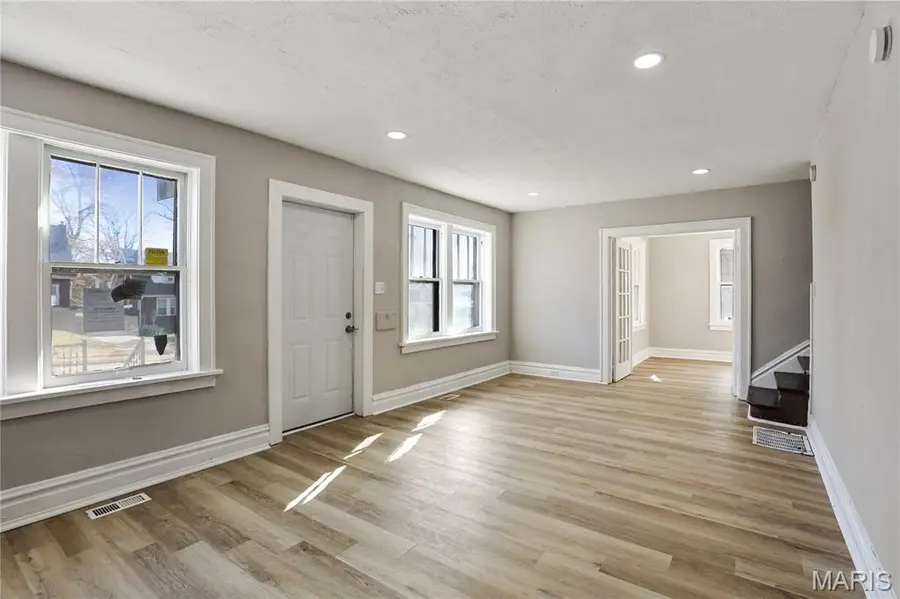 3601 Ridgedale Avenue, Saint Louis, MO 63121 - Image #3