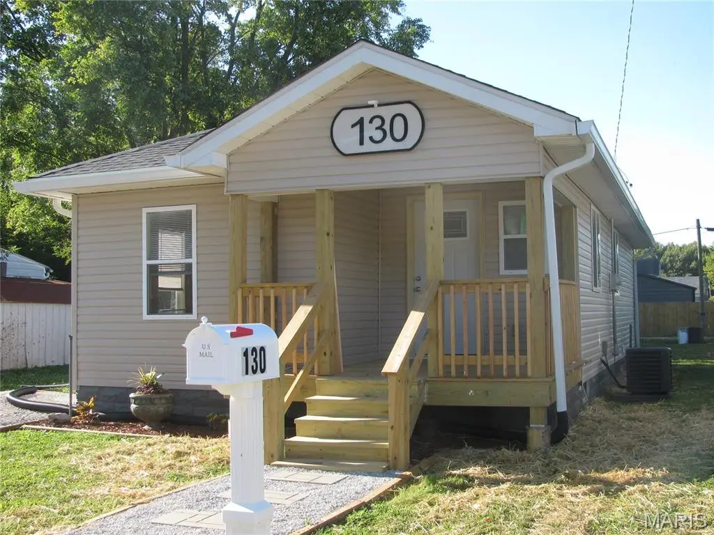 130 E Maple Street, Hartford, IL 62048 - #1