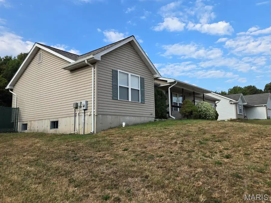 89 Hickory Circle, Union, MO 63084 - Image #2