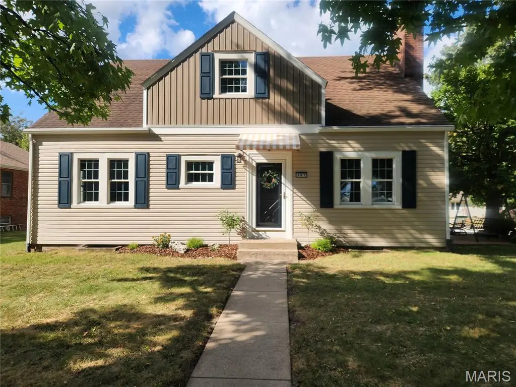 307 E Fayette Street, Bunker Hill, IL 62014 - Image #1