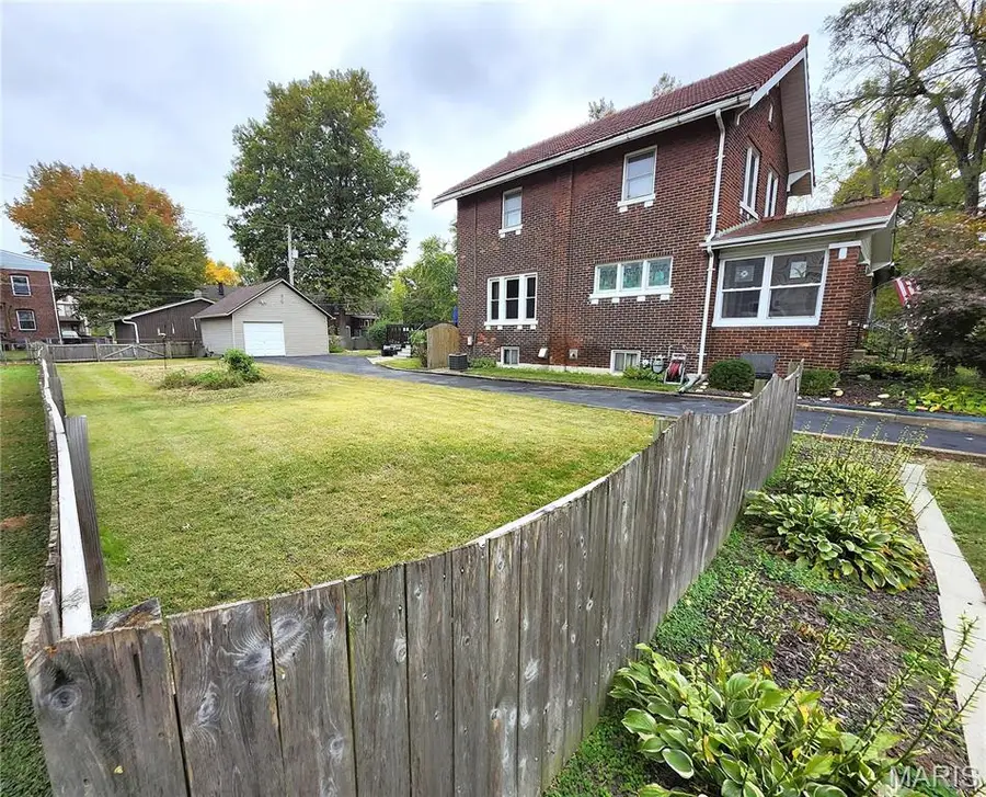 2410 Delmar Avenue, Granite City, IL 62040 - Image #3