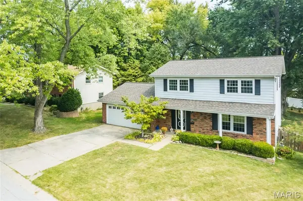 2608 Park Avenue, St Charles, MO 63301