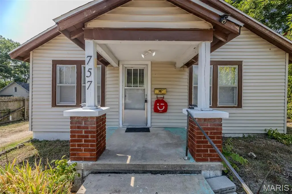 757 S Adams Avenue, Lebanon, MO 65536 - Image #1