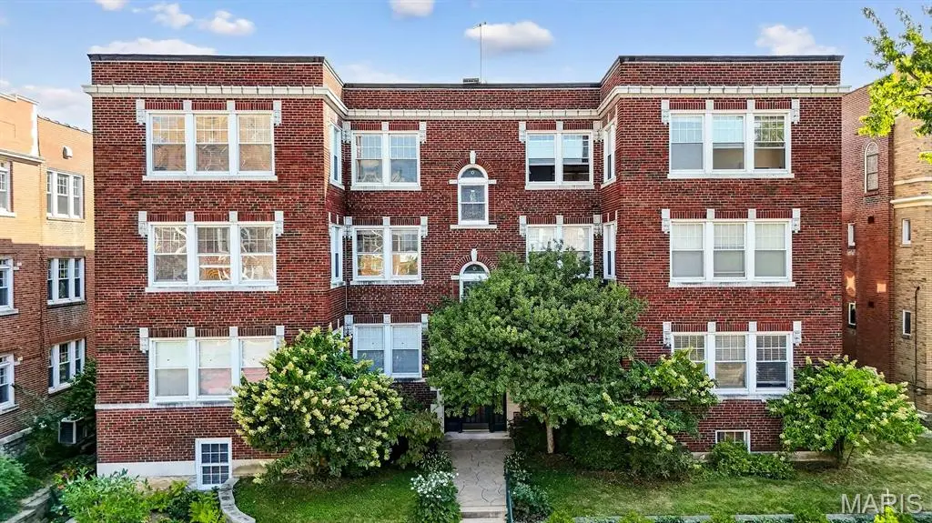 6226 Southwood Avenue #3W, Saint Louis, MO 63105 - #1