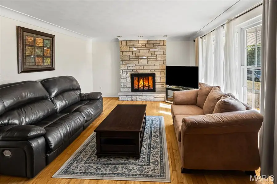 145 Marilyn Drive, Swansea, IL 62226 - Image #2