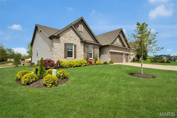 501 Upper Ridgepointe Court, Lake St Louis, MO 63367