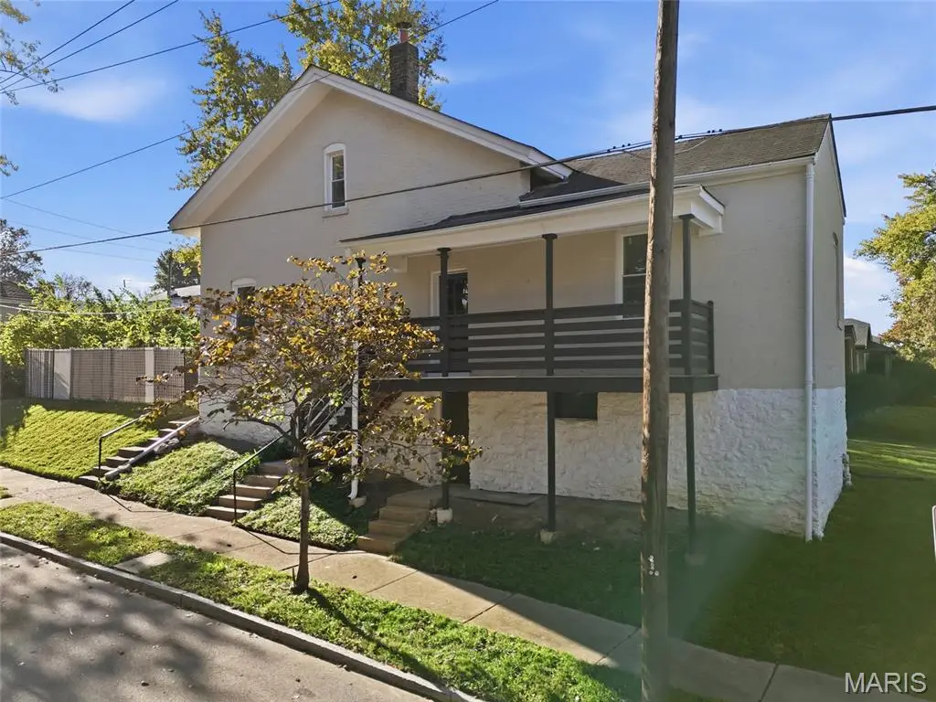 5200 Dewey Avenue, Saint Louis, MO 63116 - Image #1