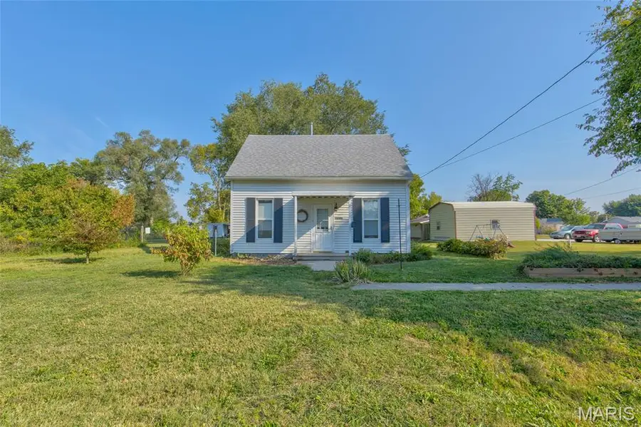 1008 Locust Street, Carrollton, IL 62016 - Image #2