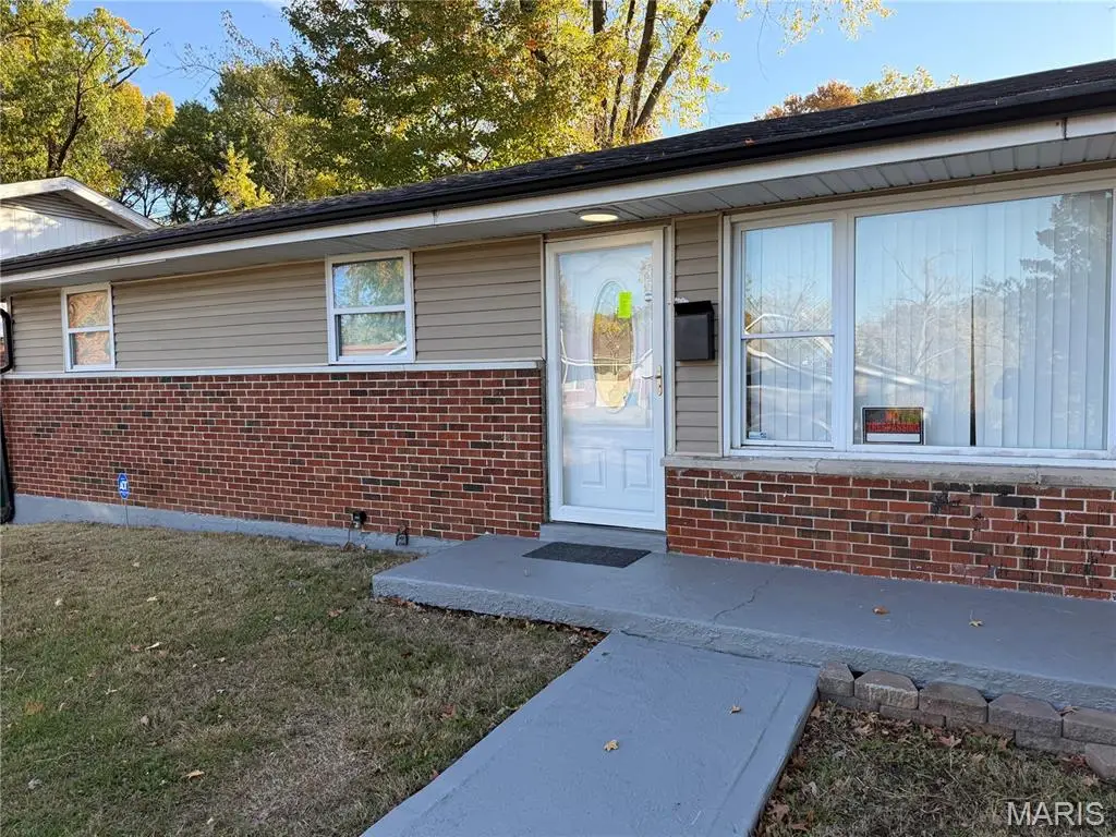 9800 Cambria Drive, Moline Acres, MO 63136 - Image #1