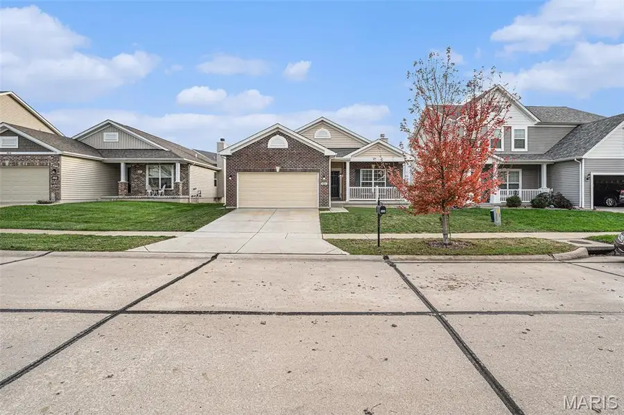 506 Country Landing Drive, Lake Saint Louis, MO 63367 - Image #2