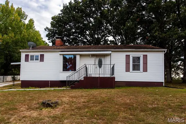 1046 Gravois Road, St Clair, MO 63077