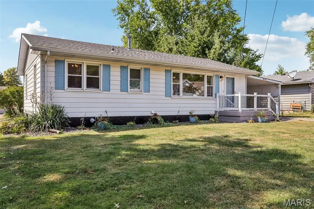 35 Northcrest Drive, Litchfield, IL 62056 - Image #1