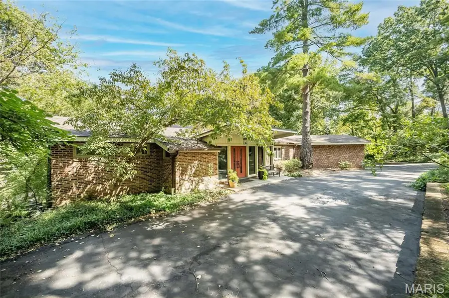 12987 Pingry Place, Saint Louis, MO 63131 - Image #3