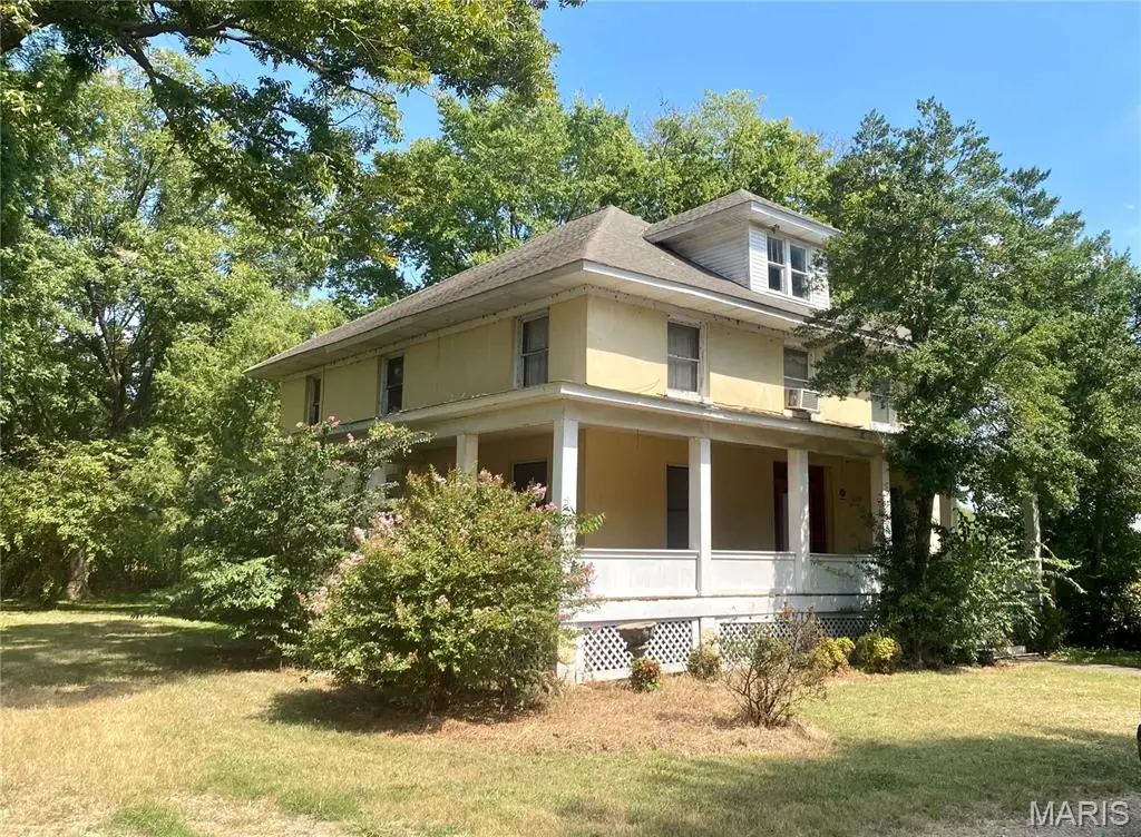 313 N 9th Street, Charleston, MO 63834 - Image #1