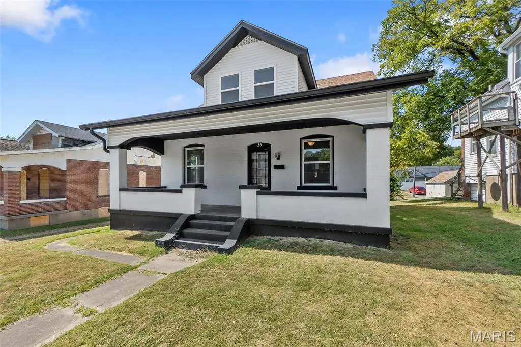 25 S Benton Street, Cape Girardeau, MO 63703 - #1