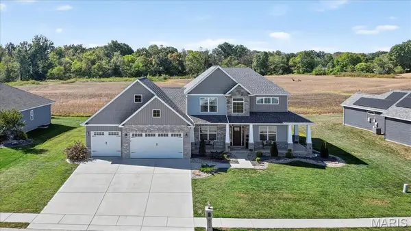 8924 Rock Creek Drive, St Jacob, IL 62281