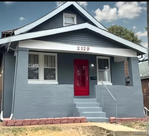 2129 Rosebud Avenue, Hillsdale, MO 63121