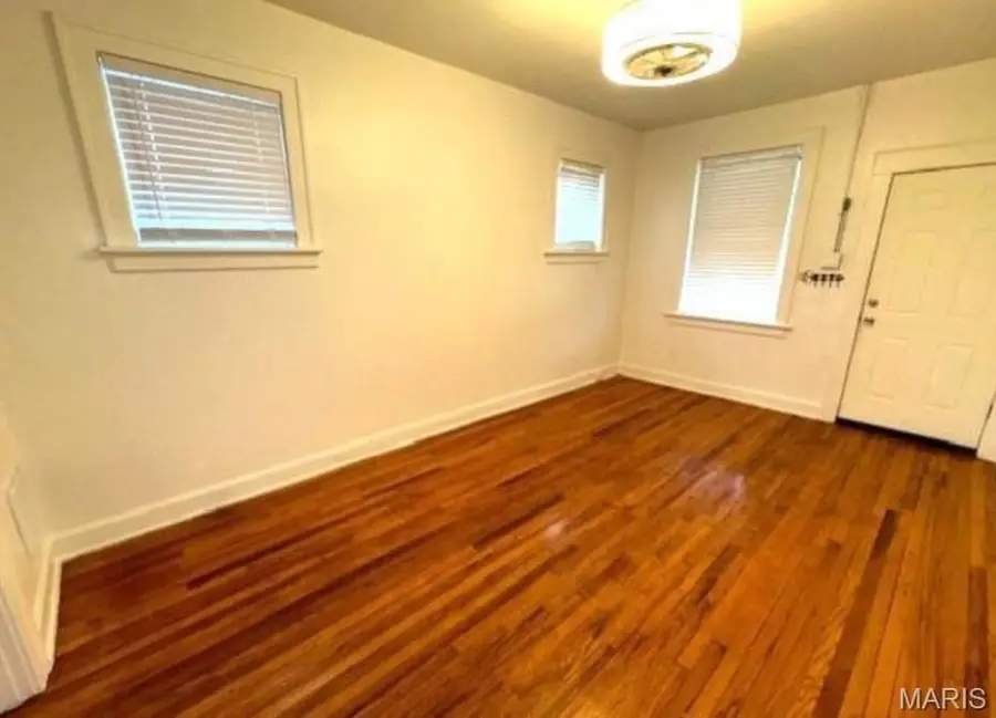 2129 Rosebud Avenue, Hillsdale, MO 63121 - Image #3