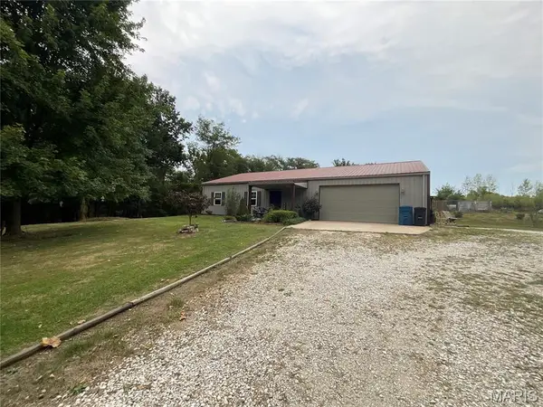 5414 County Road 150, Taylor, MO 63471