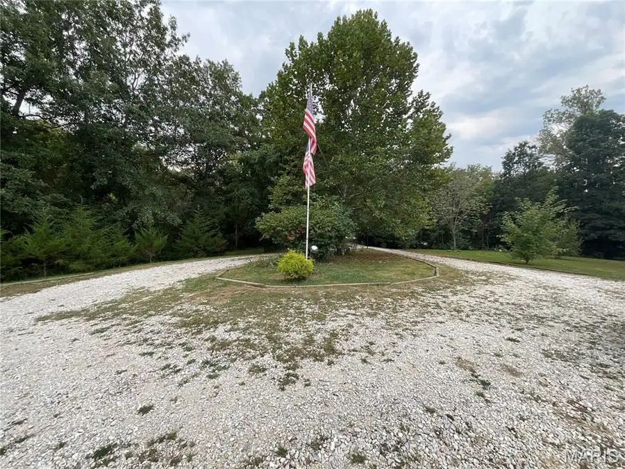 5414 County Road 150, Taylor, MO 63471 - Image #3