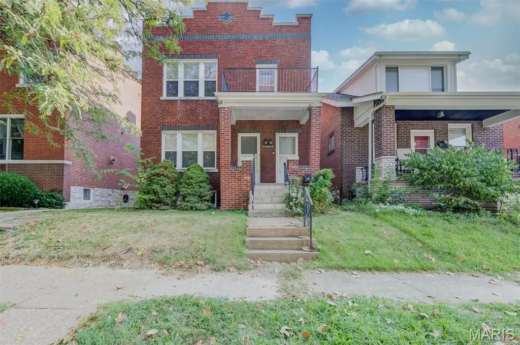 4627 Rosa Avenue, Saint Louis, MO 63116 - Image #1