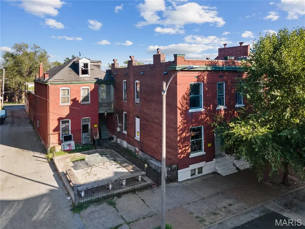 2016 S 9th Street, Saint Louis, MO 63104 - Image #1