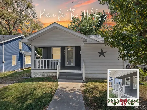 725 Park Drive, Alton, IL 62002