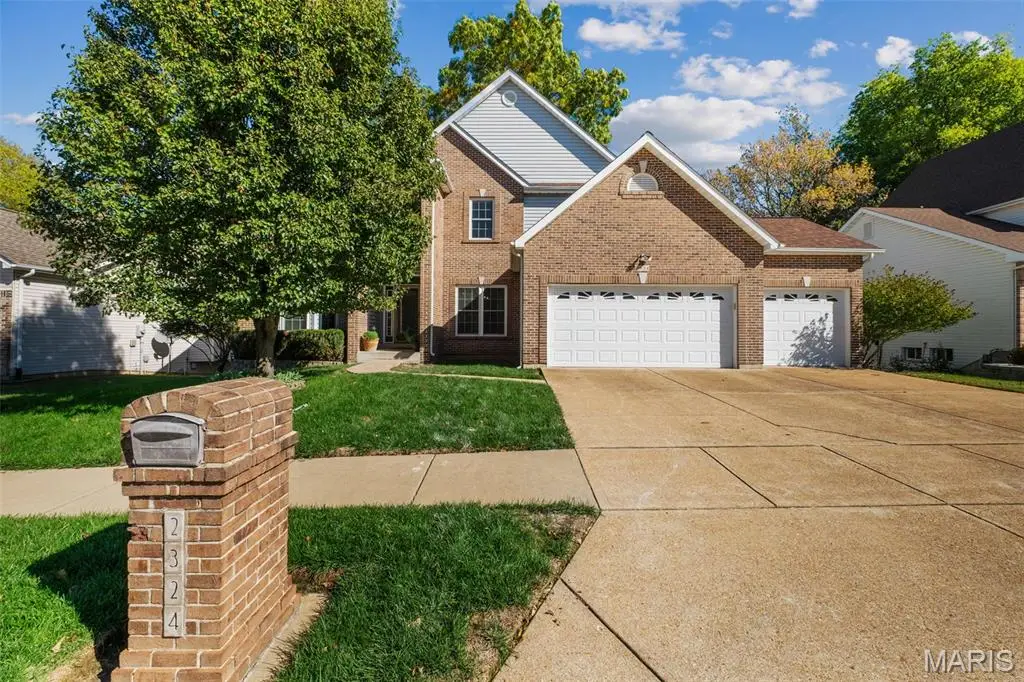 2324 Principia Drive, Maryland Heights, MO 63043 - Image #1