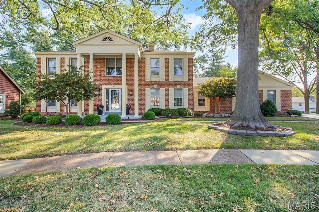 2130 Willow Way Court, Chesterfield, MO 63017 - Image #1