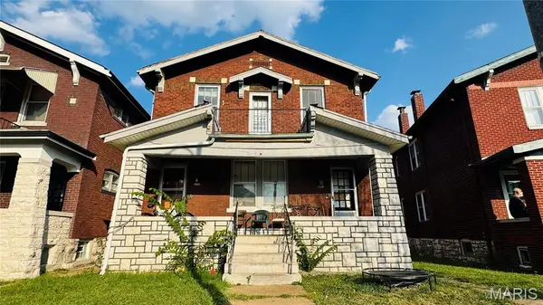 4054 S Spring Avenue, St Louis, MO 63116