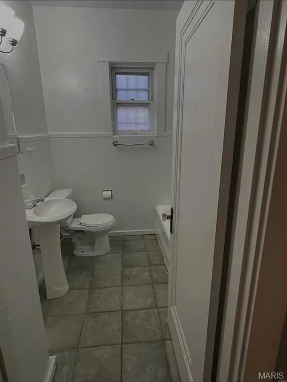 4843 Lee Avenue, Saint Louis, MO 63115 - #3