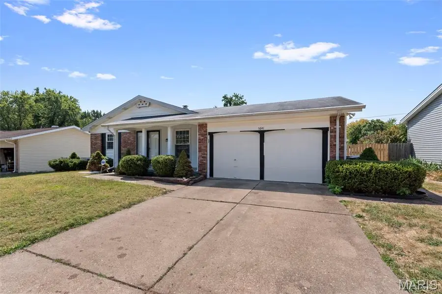 1641 Sherwood Forest Drive, Florissant, MO 63031 - Image #3