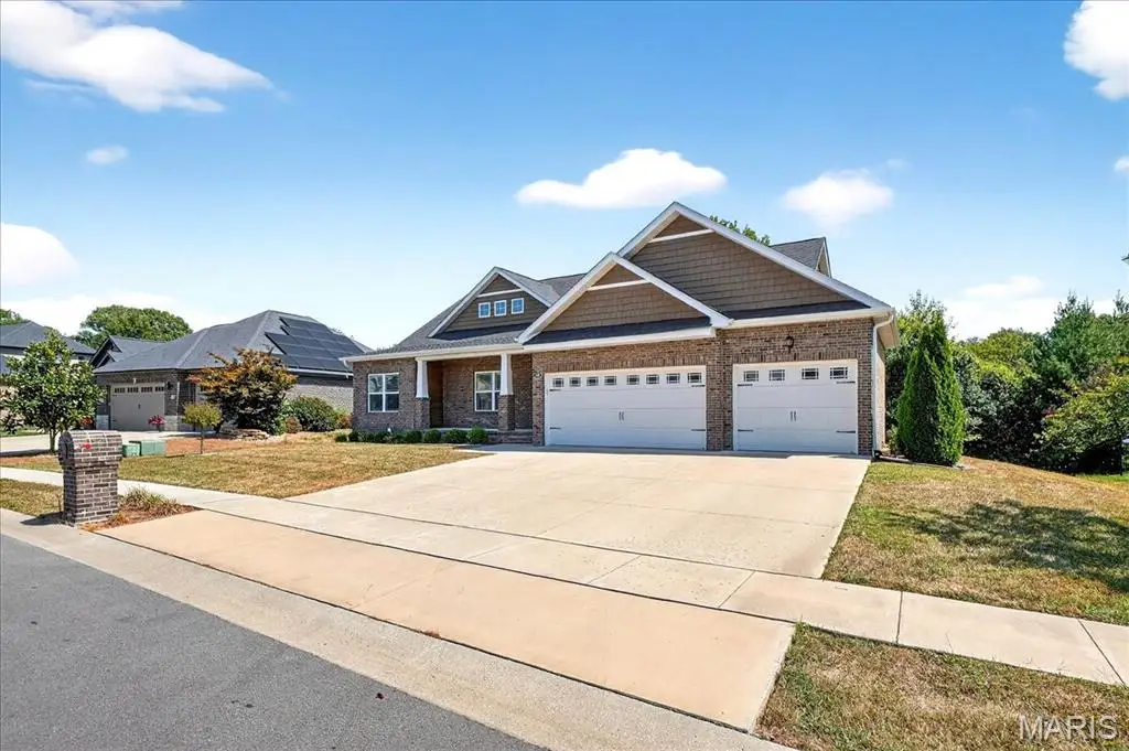 516 Ingleside Lane, Ofallon Township, IL 62269 - Image #1