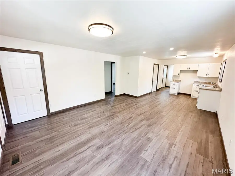 701 E 4th Street, Salem, MO 65560 - Image #2