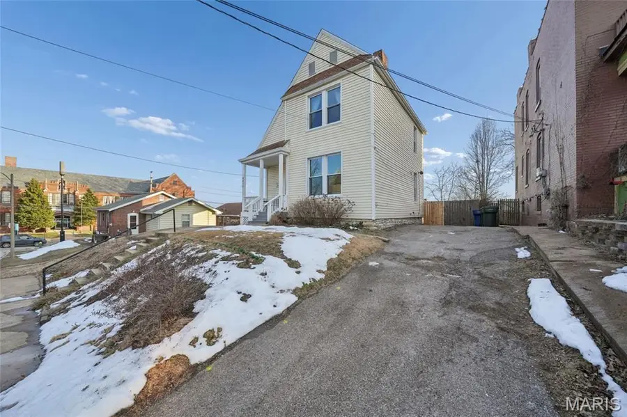 6410 Wade Avenue, Saint Louis, MO 63139 - #3