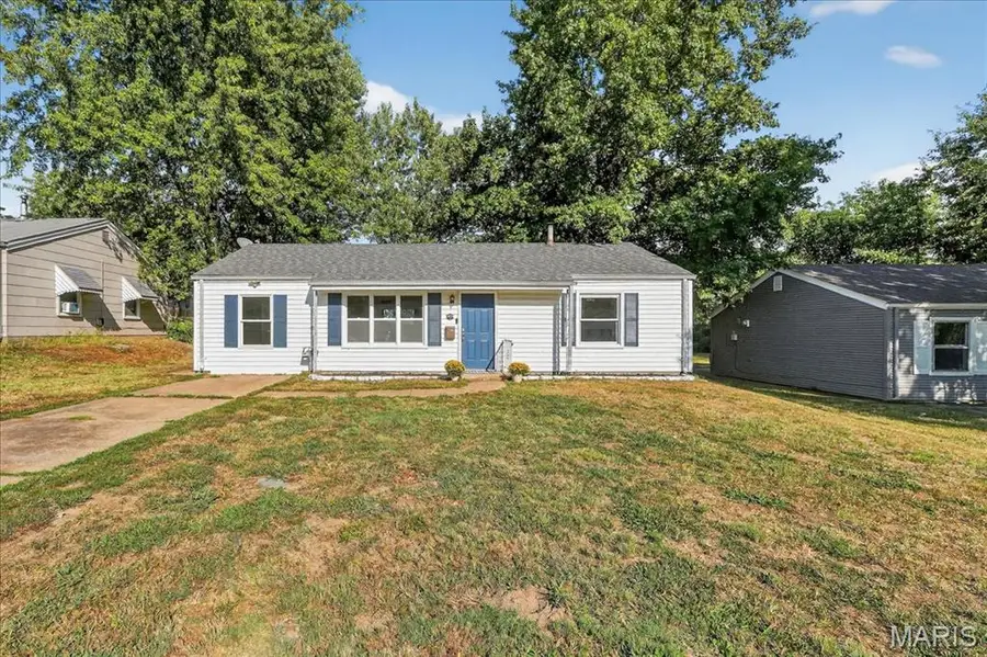 9854 Dennis Drive, Saint Louis, MO 63136 - Image #3