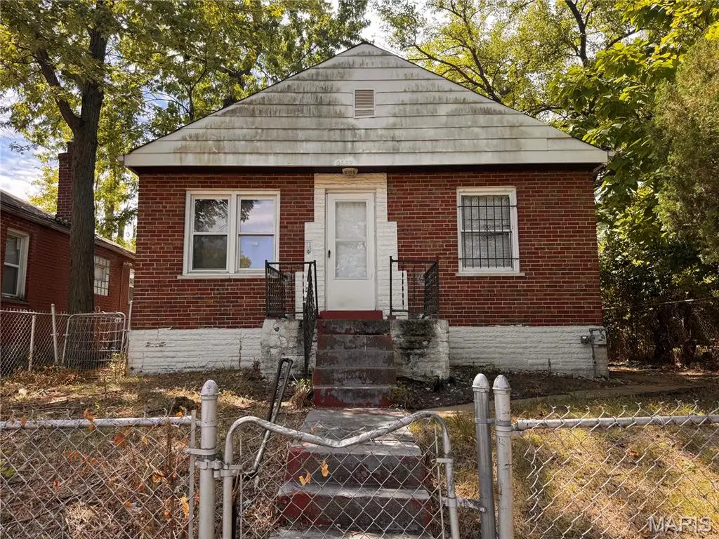 5662 Maffitt Avenue, Saint Louis, MO 63112 - Image #1