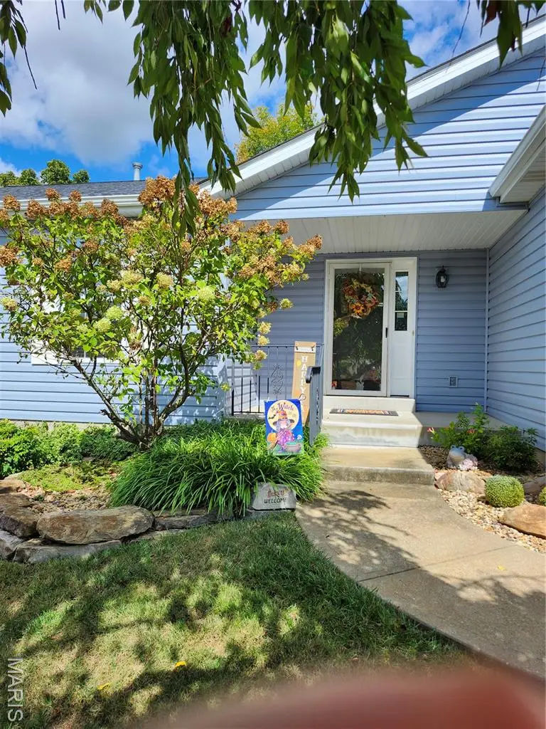 33 Ashford Place, Festus, MO 63028 - Image #2