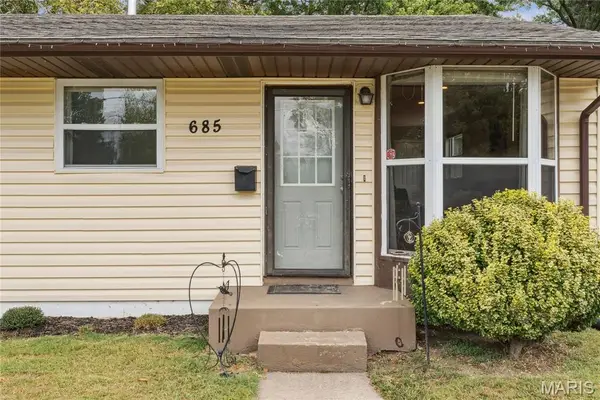 685 Mullanphy Road, Florissant, MO 63031