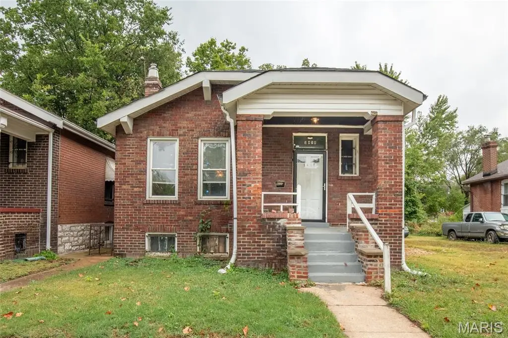 5410 Emerson Avenue, Saint Louis, MO 63120 - Image #1