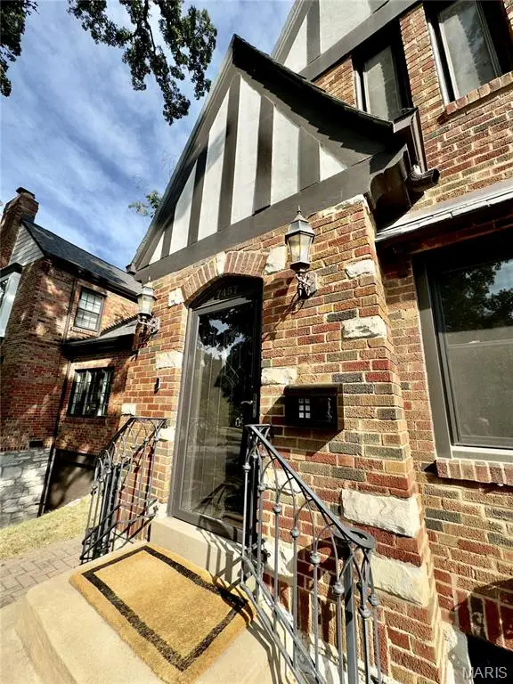 7457 Kingsbury Boulevard, University City, MO 63130 - Image #2