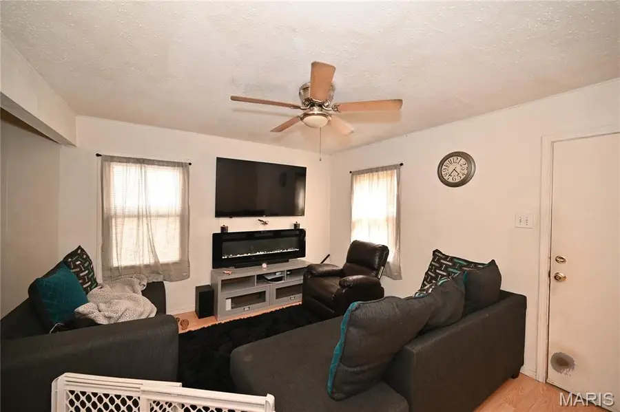 3529 Saint Joachim Lane, Saint Ann, MO 63074 - Image #2