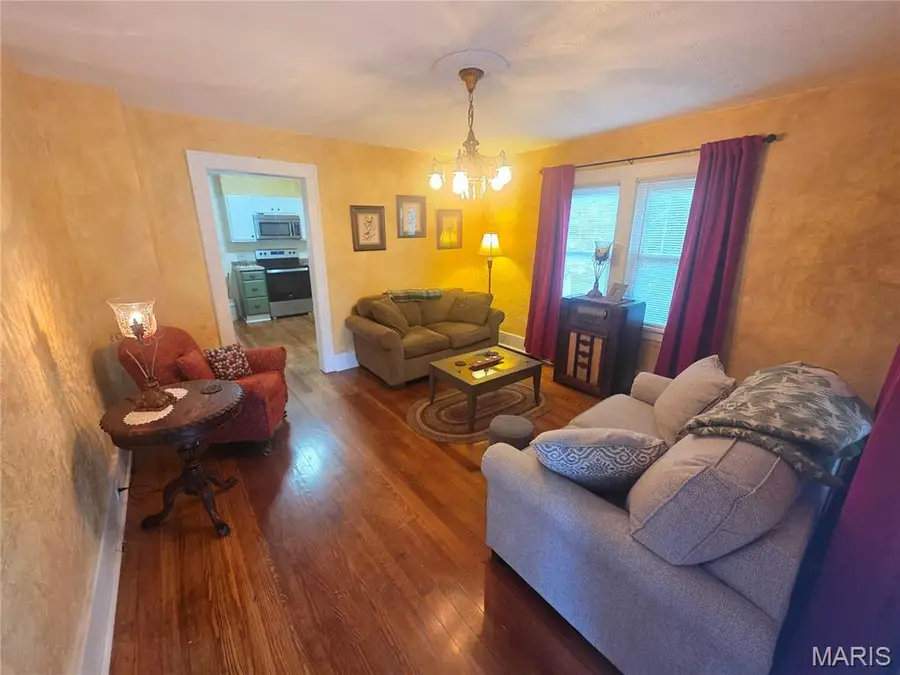 260 N 4th Street, Ste Genevieve, MO 63670 - Image #3