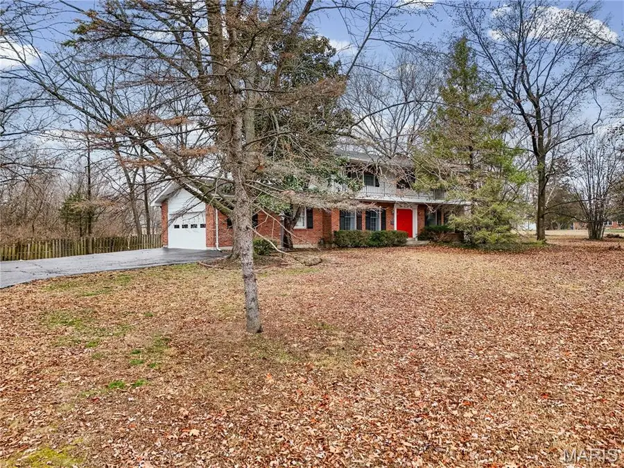 421 Andover Lane, Ballwin, MO 63011 - #2