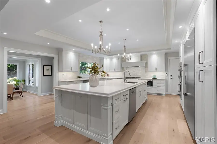 241 S Graeser Road, Creve Coeur, MO 63141 - Image #3