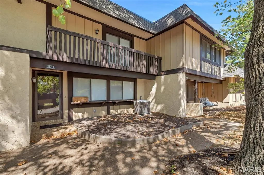 2609 Plantation Point #D, Saint Charles, MO 63303 - Image #1